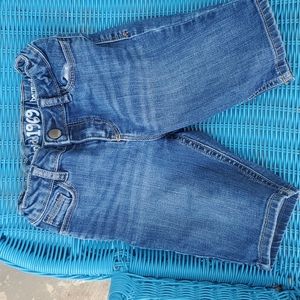 GAP girls size 7 Bermuda jeans